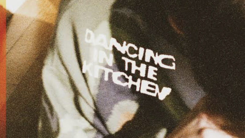 Zachary Knowles – dancing in the kitchen