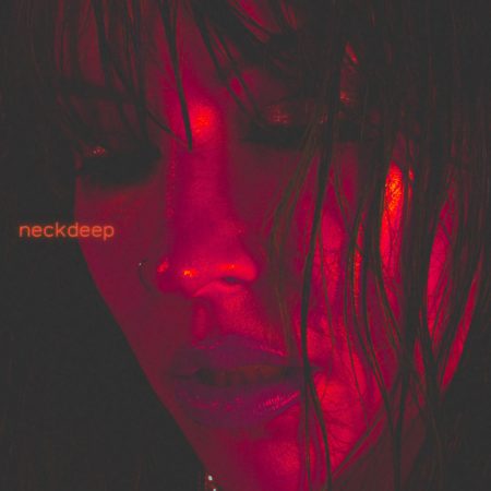 Charlotte Sands – neckdeep