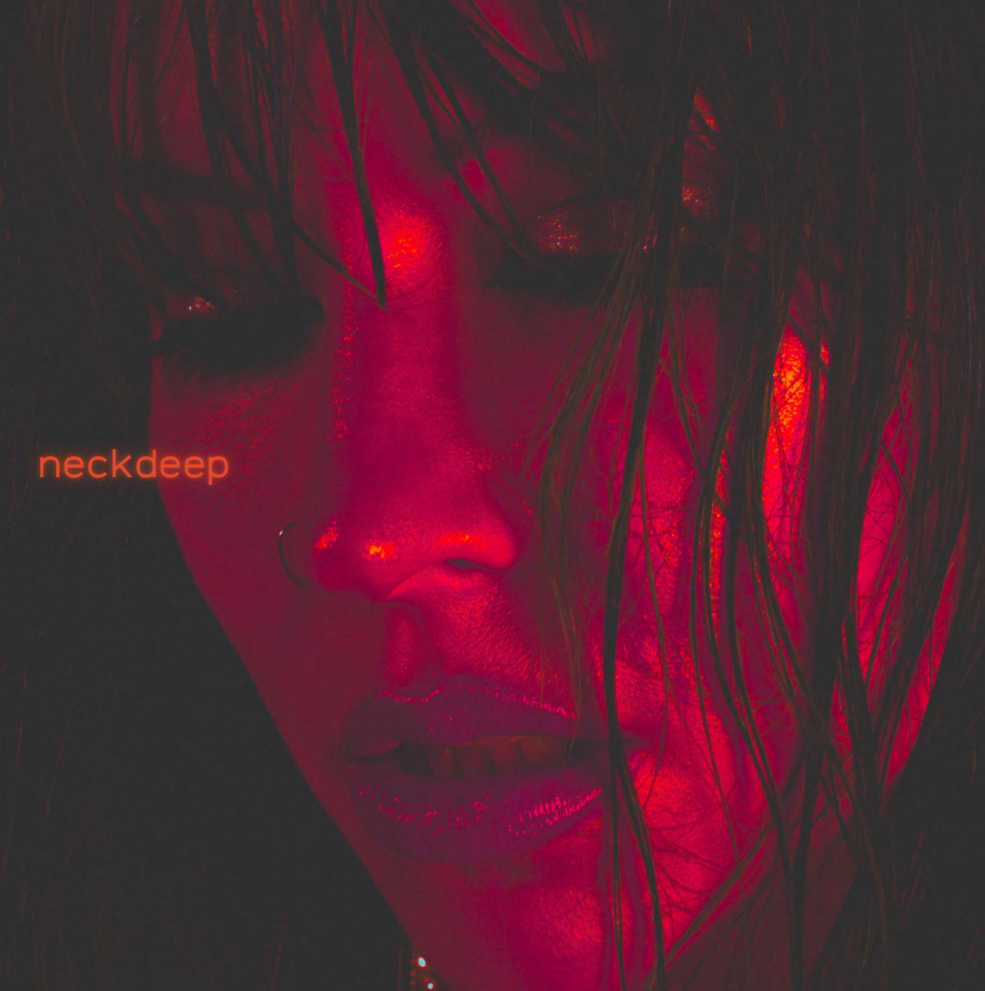 Charlotte Sands – neckdeep