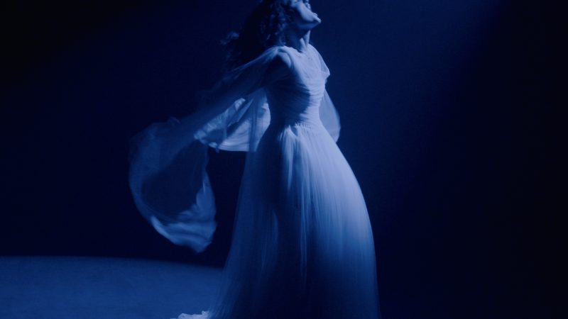 Chloë Wilson – Piece of a Lover